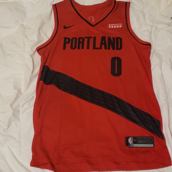 Portland Damian Lillard Jersey - Picture 1 of 2